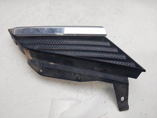 Atrapa grill Nissan Primera