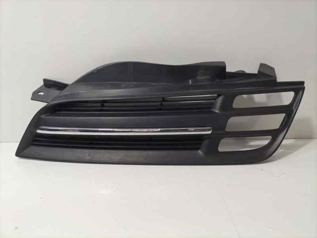 Atrapa grill Nissan Micra