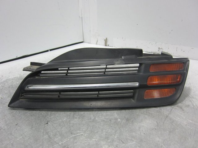 Atrapa grill Nissan Micra