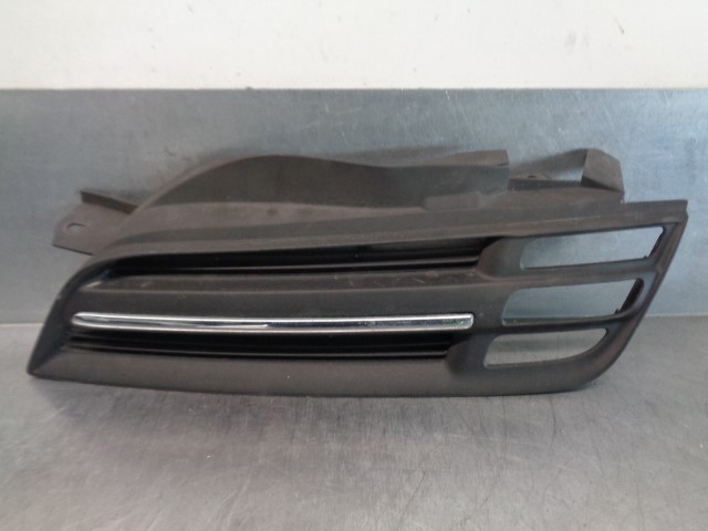 Atrapa grill Nissan Micra