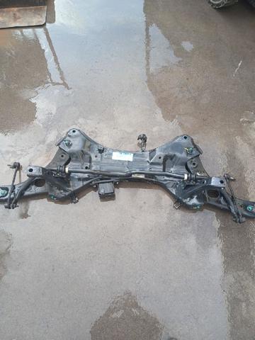 Korpus osi przedniej 624002Y200 HYUNDAI