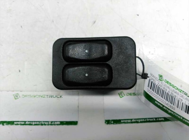 Panel przyciskowy sterowania podnośnikiem szyby przedni lewy 6240107 OPEL