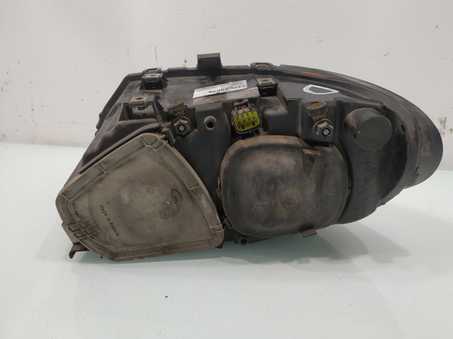 Reflektor prawy 6240200000 CHRYSLER