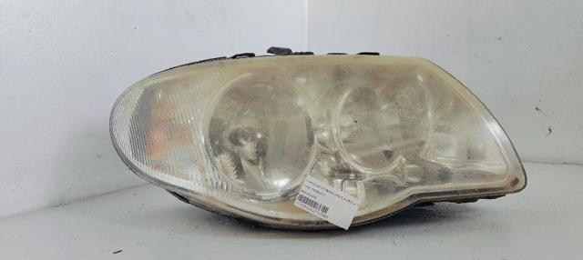 Reflektor prawy 6240200000 CHRYSLER