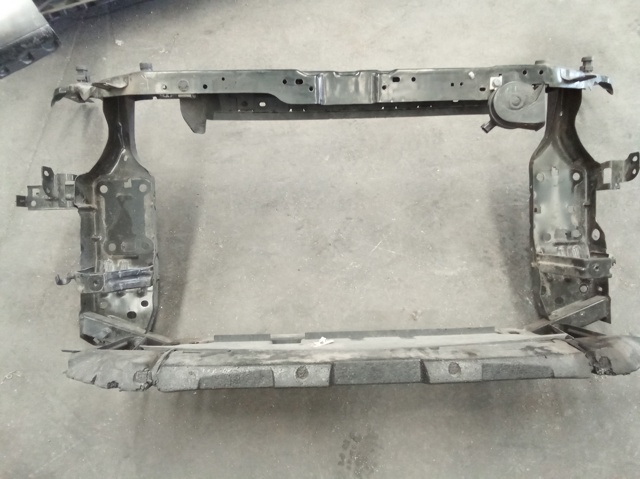 Osłona chłodnicy kompletna (panel mocowania reflektorów) 62500JD20A NISSAN