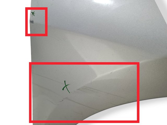 Błotnik przedni prawy 631000032R RENAULT