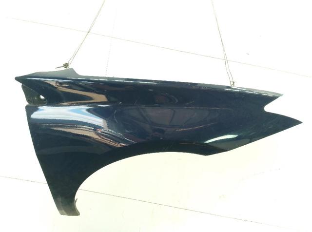 Błotnik przedni prawy 631000032R RENAULT