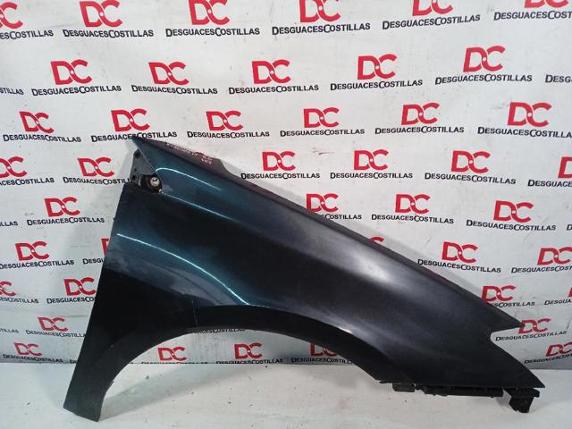 Błotnik przedni prawy 631000032R RENAULT