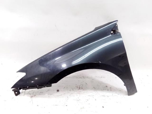 Błotnik przedni prawy 631000032R RENAULT