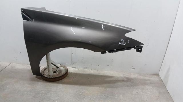 Błotnik przedni prawy 631000032R RENAULT