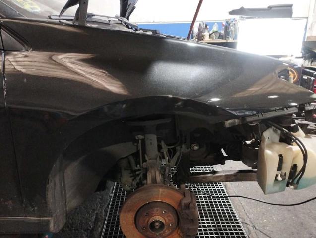 Błotnik przedni prawy 631000032R RENAULT