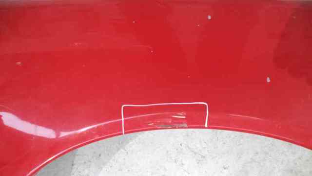 Błotnik przedni prawy Nissan Almera 1 N15