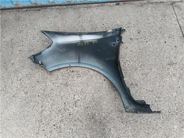 Błotnik przedni prawy 631003362R RENAULT