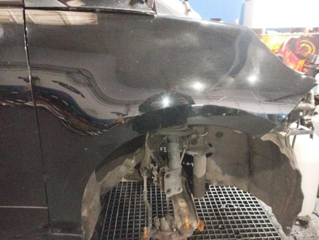 Błotnik przedni prawy 631004270R RENAULT