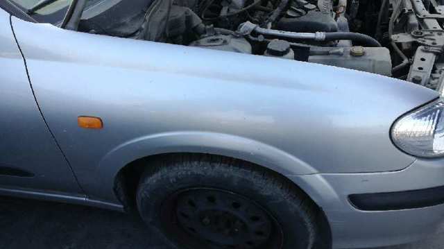 Błotnik przedni prawy 631004M631 NISSAN