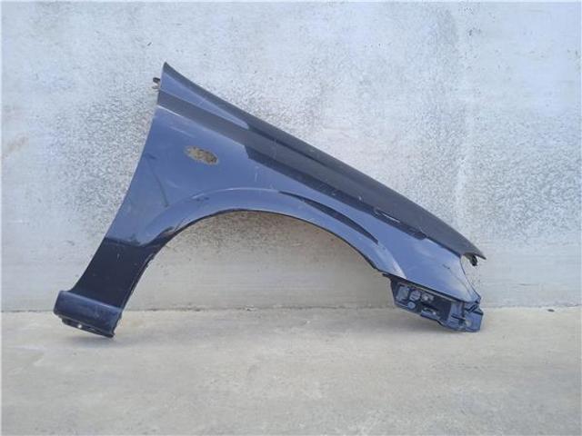 Błotnik przedni prawy 631004M730 NISSAN
