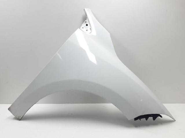 Błotnik przedni prawy 631005149R RENAULT