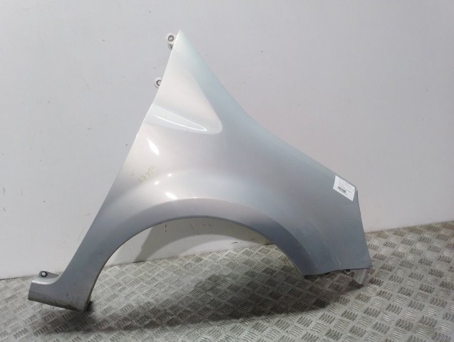 Błotnik przedni prawy 631007942R RENAULT