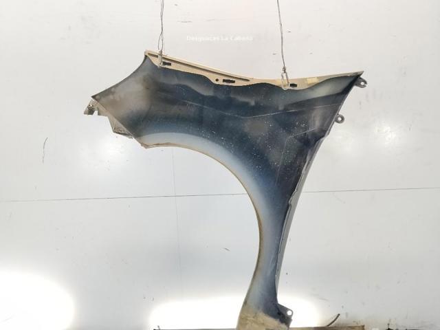 Błotnik przedni prawy 631007942R RENAULT