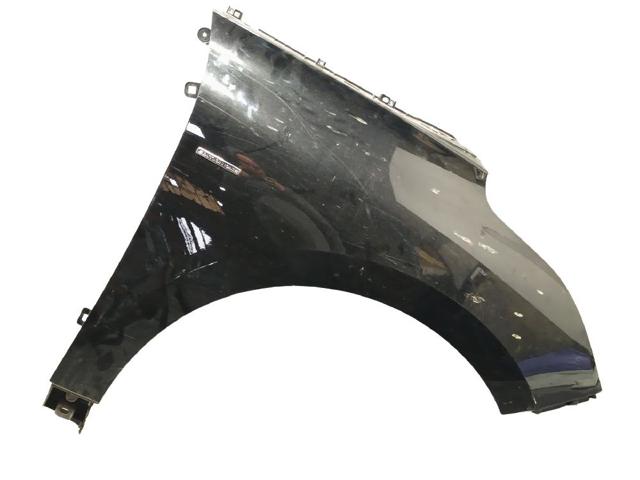Błotnik przedni prawy Renault Scenic R9