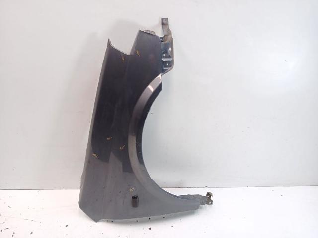 Błotnik przedni prawy 63100AV630 NISSAN