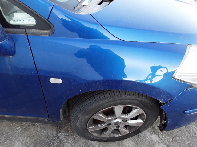 Błotnik przedni prawy Nissan Tiida SC11X