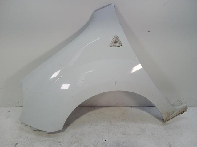 Błotnik przedni lewy 631011587R RENAULT