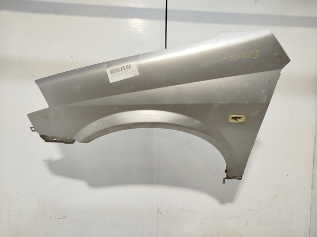 Błotnik przedni lewy 63101AV630 NISSAN