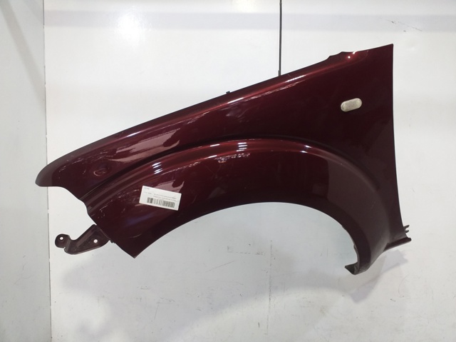 Błotnik przedni lewy 63101EB330 NISSAN
