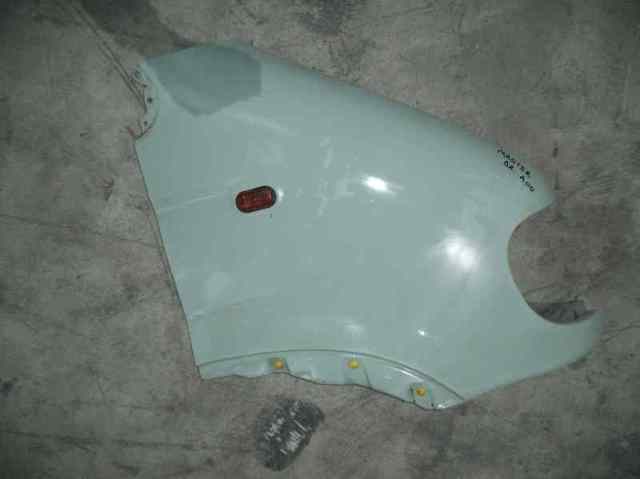 Błotnik przedni prawy 6311200QAD RENAULT