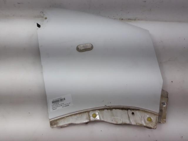 Błotnik przedni prawy 6311200QAG NISSAN