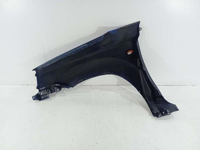 Błotnik przedni prawy Nissan X-Trail T30