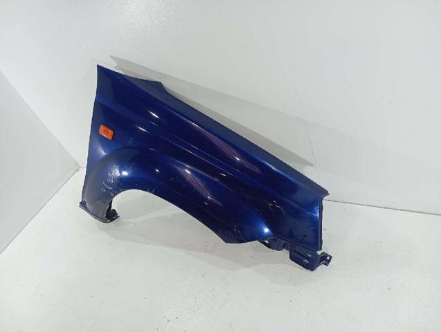 Błotnik przedni prawy Nissan X-Trail T30