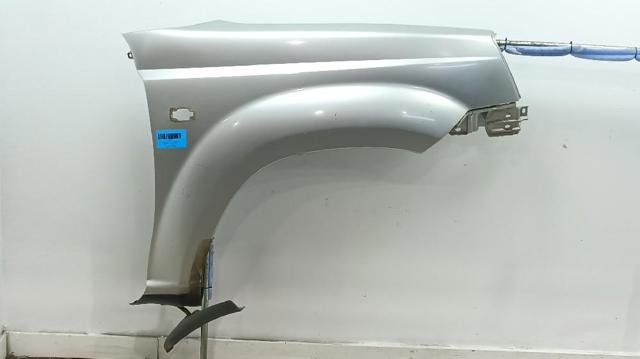 Błotnik przedni prawy Nissan X-Trail T30