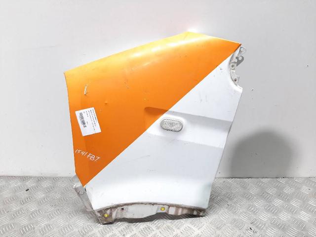 Błotnik przedni lewy 6311300QAG NISSAN