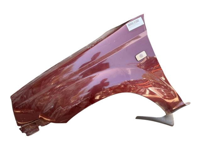 Błotnik przedni lewy 631138H700 NISSAN