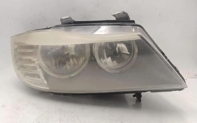 Reflektor prawy 63117202574 BMW