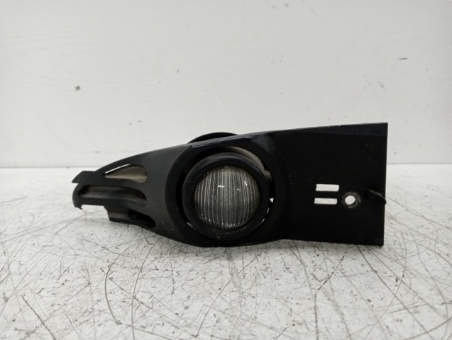 Lampa przeciwmgielna prawa 63178379684 BMW