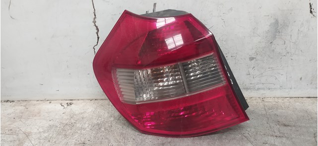 Lampa tylna BMW 1