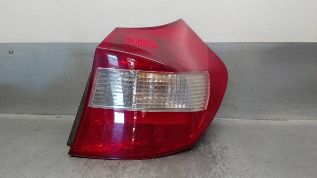 Lampa zespolona tylna prawa 63216924502 BMW
