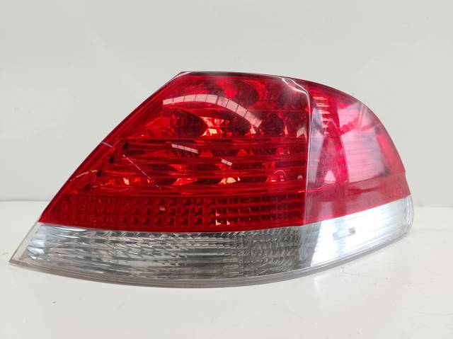 Lampa zespolona tylna prawa zewnętrzna 63216937236 BMW