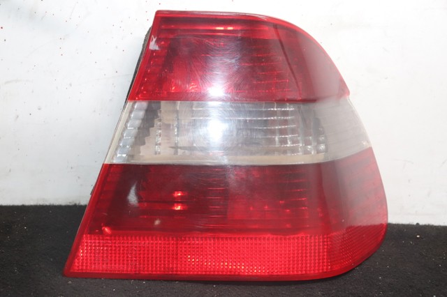 Lampa zespolona tylna lewa zewnętrzna 63216946535 BMW