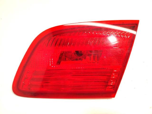 Lampa zespolona tylna prawa wewnętrzna 63217162300 BMW