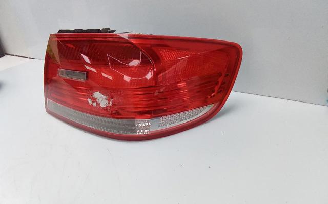 Lampa zespolona tylna prawa zewnętrzna 63217174404 BMW