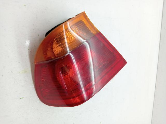 Lampa zespolona tylna lewa zewnętrzna 63218364921 BMW