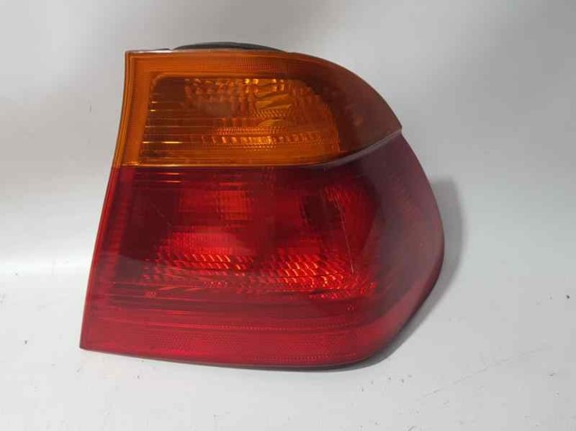 Lampa zespolona tylna prawa zewnętrzna 63218364922 BMW