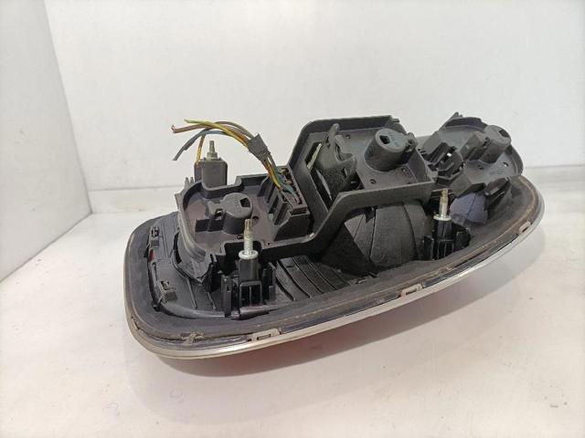 Lampa zespolona tylna lewa 63219808149 BMW