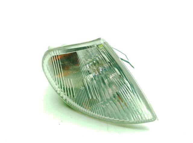 Powtarzacz kierunkowskazu na błotniku 632567 PEUGEOT