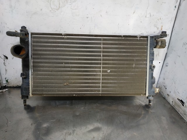 Chłodnica silnika 632851 OPEL