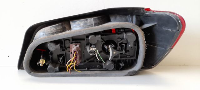 Lampa zespolona tylna lewa 6350H7 PEUGEOT